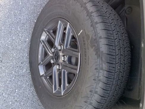 Used 2025 Jeep Wrangler Sport S image 11