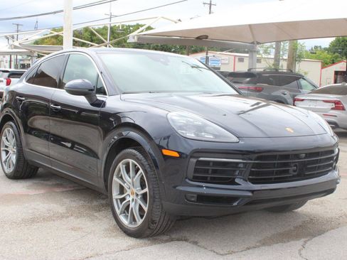 Used 2020 Porsche Cayenne S AWD/4WD image 2