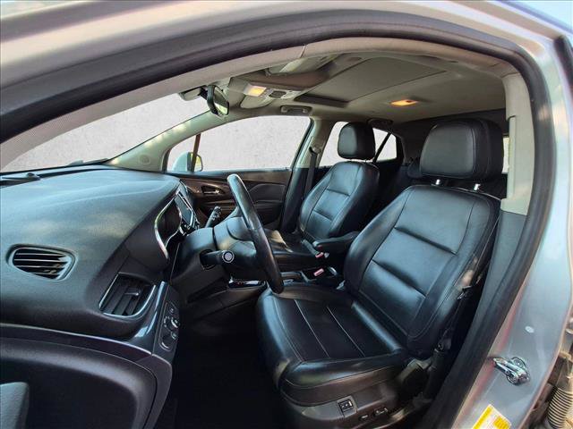 Used 2019 Buick Encore Essence FWD image 13