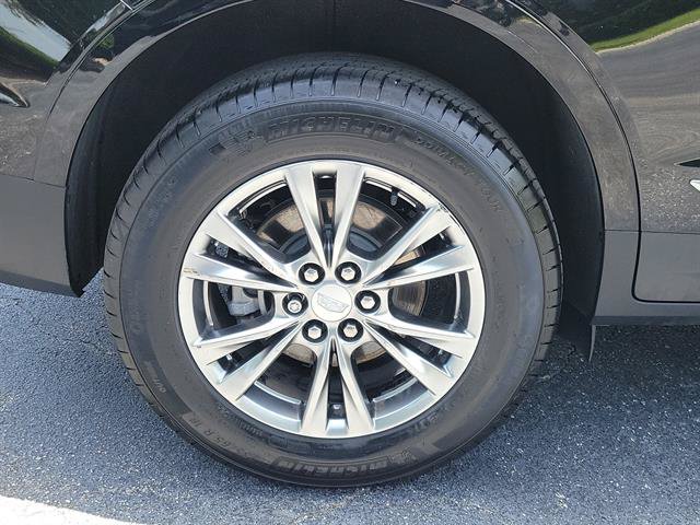 Certified 2023 Cadillac XT5 Premium Luxury FWD image 5