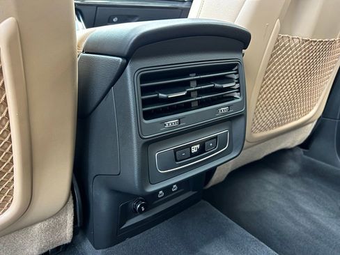 Used 2023 Audi Q7 3.0T Premium image 20