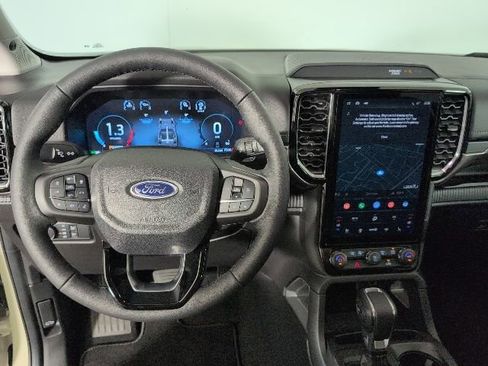 New 2025 Ford Ranger Lariat w/ Trailer Tow Package image 13