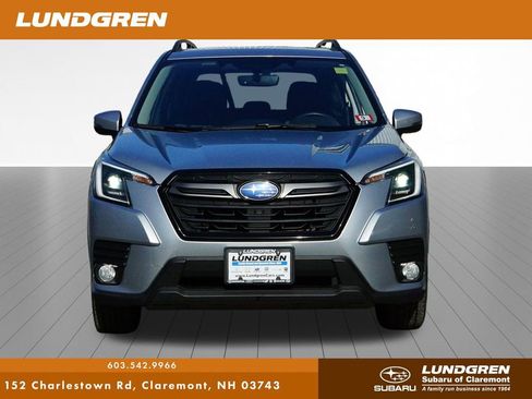 Used 2023 Subaru Forester Limited image 10