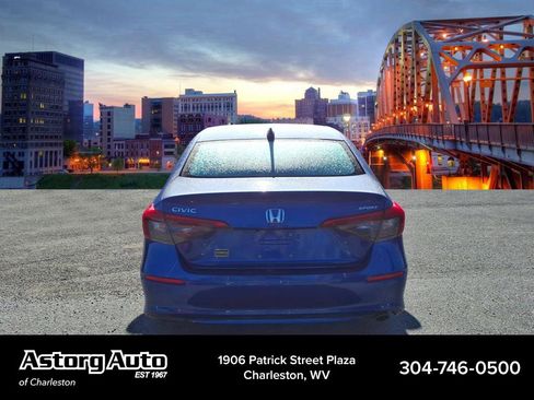 Used 2022 Honda Civic Sport image 4