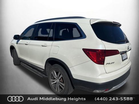 Used 2018 Honda Pilot EX image 3