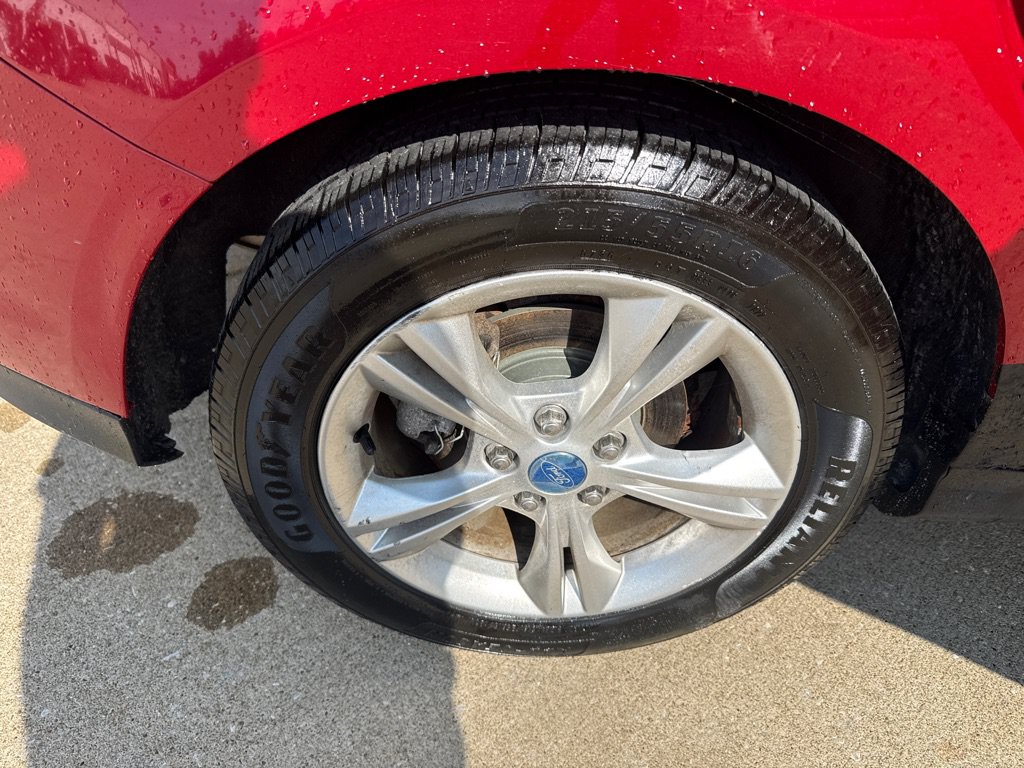 Used 2012 Ford Focus SE FWD image 17