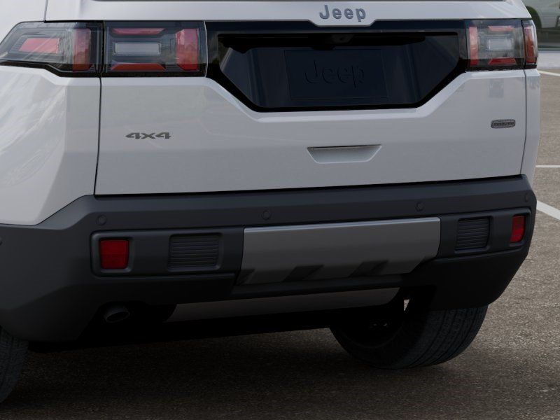 New 2026 Jeep Cherokee Overland w/ Trailer Tow Group AWD/4WD image 13