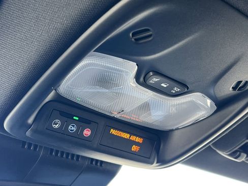 New 2026 GMC Canyon Elevation w/ Convenience Package image 11