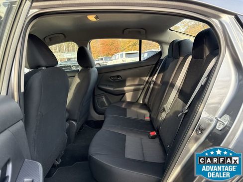 Used 2024 Nissan Sentra SV image 27