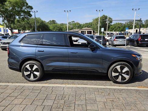 New 2025 Volvo EX90 Plus AWD/4WD image 14