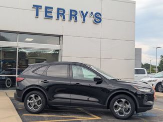 Used 2025 Ford Escape ST-Line Select AWD/4WD video 2