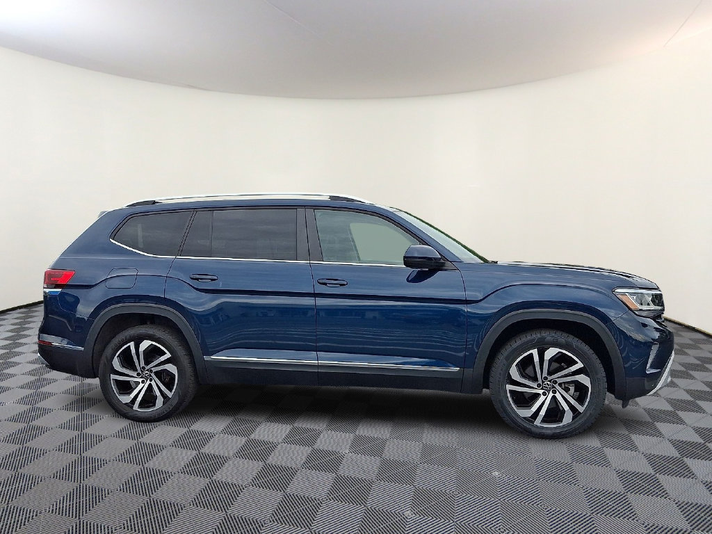 Used 2023 Volkswagen Atlas SEL AWD/4WD image 10