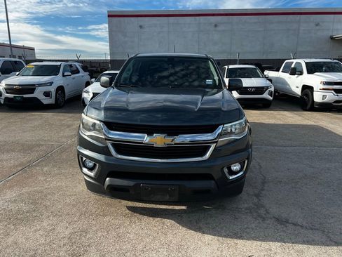 Used 2020 Chevrolet Colorado LT w/ LT Convenience Package image 2