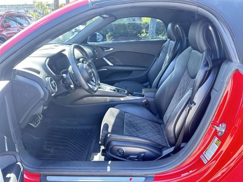 Used 2018 Audi TT 2.0T w/ Technology Package AWD/4WD image 2