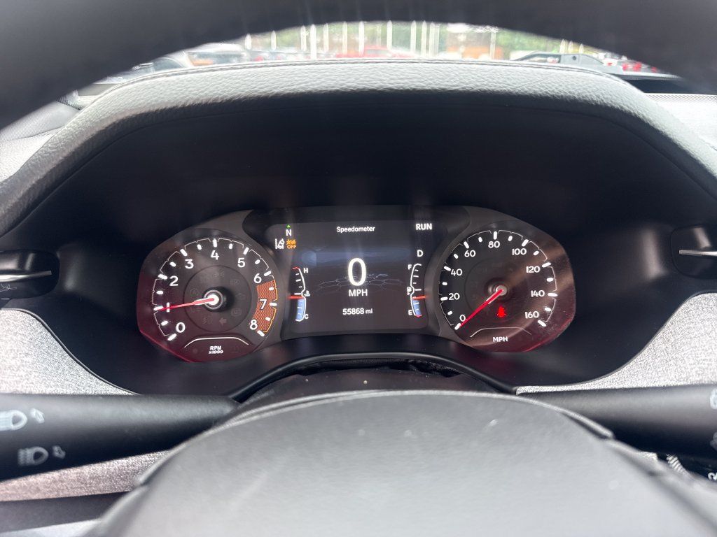 Used 2024 Jeep Compass Latitude AWD/4WD image 41