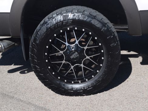 Used 2016 Ford F250 Lariat w/ Lariat Ultimate Package image 27