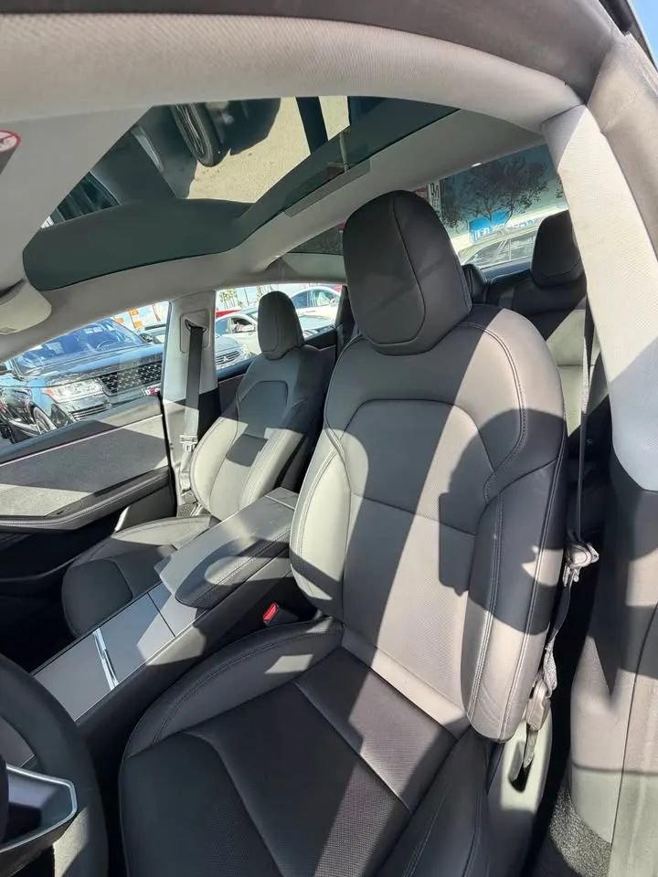 Used 2025 Tesla Model 3 Long Range RWD image 7