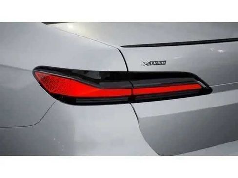 New 2026 BMW 760i xDrive w/ Executive Package AWD/4WD image 8