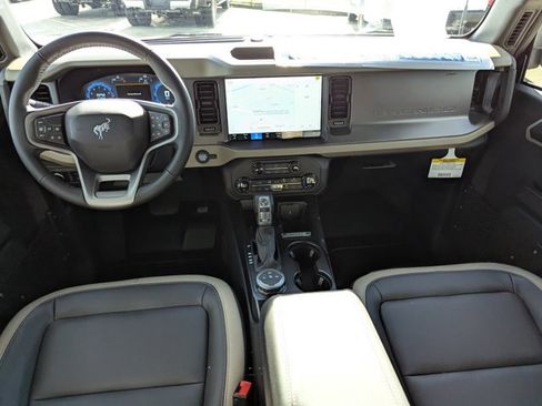 New 2025 Ford Bronco Big Bend image 16