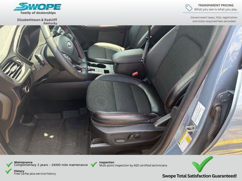 Used 2025 Ford Escape ST-Line w/ Tech Pack #1 AWD/4WD image 13