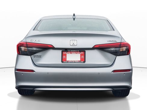 Used 2024 Honda Civic Touring image 5