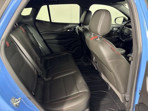 Used 2024 Chevrolet Trax RS w/ Driver Confidence Package FWD image 21
