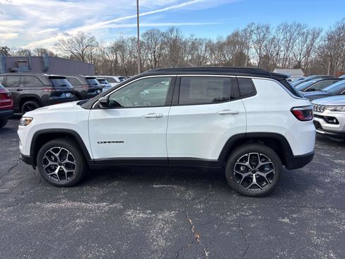 New 2026 Jeep Compass Limited image 2