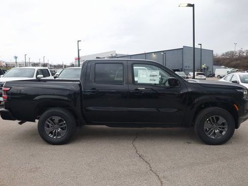 New 2026 Nissan Frontier SV w/ SV Convenience Package AWD/4WD image 4