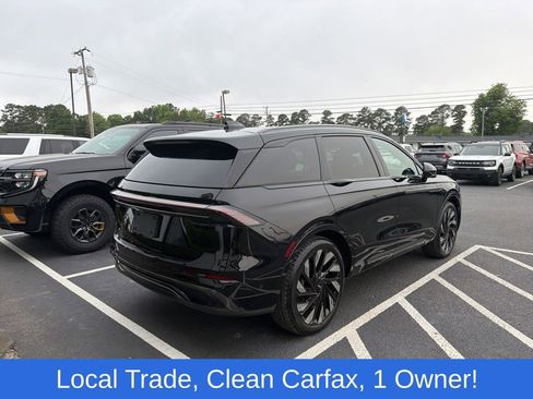 Used 2024 Lincoln Nautilus Reserve w/ Equipment Group 202A AWD/4WD image 4
