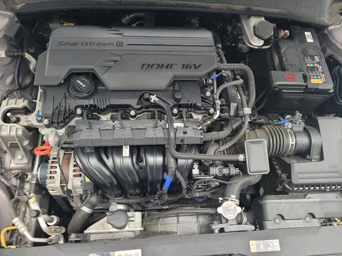Used 2023 Hyundai Elantra SEL FWD image 30