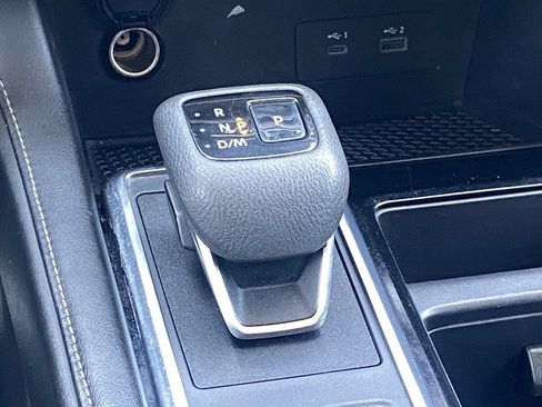 Certified 2024 Nissan Pathfinder SV FWD image 23