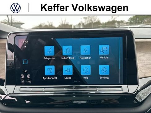 New 2026 Volkswagen Atlas SE FWD image 23