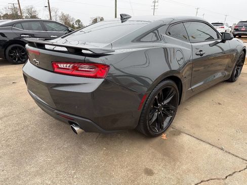 Used 2016 Chevrolet Camaro SS image 5