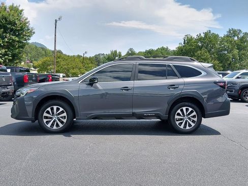 Used 2023 Subaru Outback Premium AWD/4WD image 8