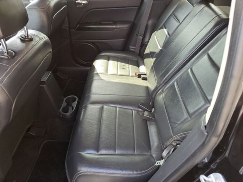 Used 2015 Jeep Patriot High Altitude image 10