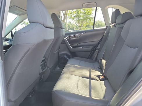 Used 2024 Toyota RAV4 XLE FWD image 16