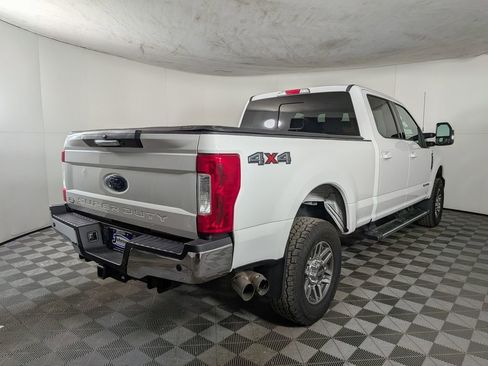 Used 2019 Ford F250 Lariat w/ Lariat Value Package image 7