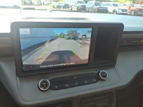 Used 2024 Ford Maverick Lariat AWD/4WD image 18