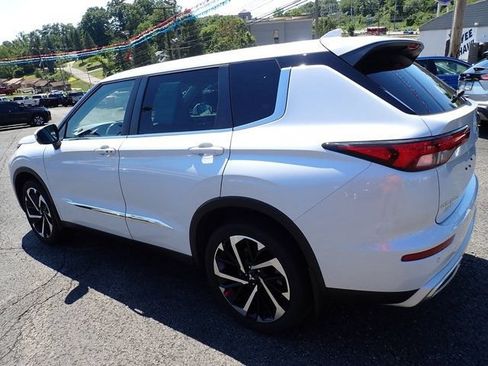 Used 2022 Mitsubishi Outlander SE AWD/4WD image 4