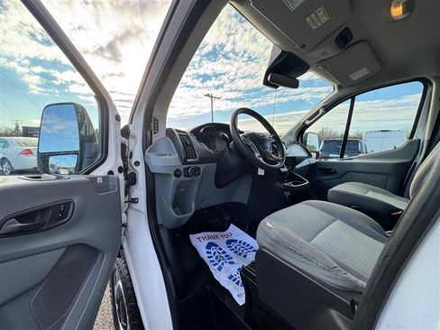Used 2019 Ford Transit 350 XL image 35