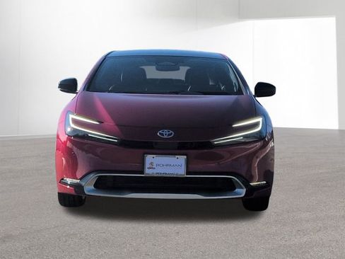 New 2026 Toyota Prius Plug-In Hybrid image 2