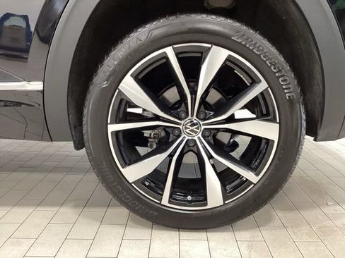 Certified 2026 Volkswagen Atlas Cross Sport SEL Premium R-Line w/ MDO Package AWD/4WD image 23
