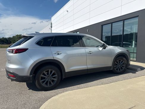 Used 2021 MAZDA CX-9 Touring w/ Touring Premium Package FWD image 3