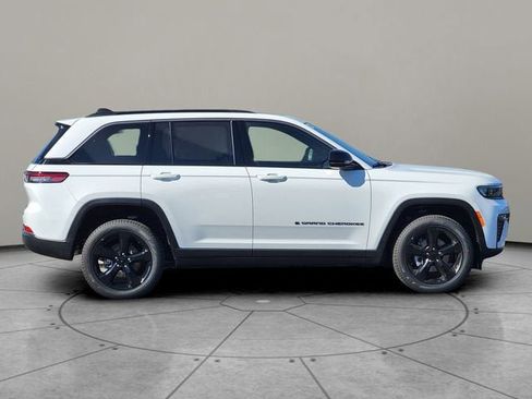 New 2026 Jeep Grand Cherokee Limited AWD/4WD image 13
