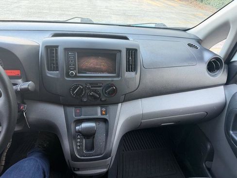 Used 2021 Nissan NV200 SV image 28