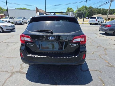 Used 2017 Subaru Outback 2.5i Premium AWD/4WD image 7