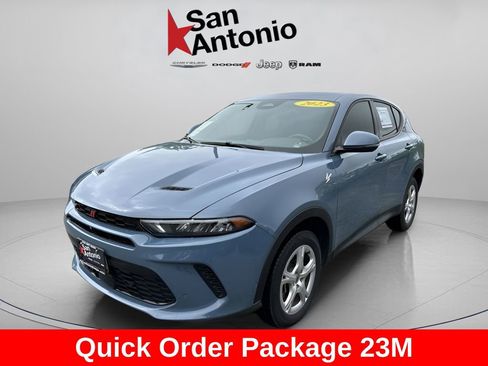 Certified 2023 Dodge Hornet GT w/ Tech Pack w/o Parking AWD/4WD image 3