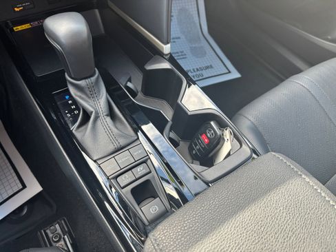 Used 2025 Toyota Camry XSE w/ Premium Package FWD image 13