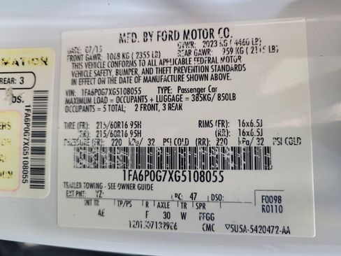 Used 2016 Ford Fusion S FWD image 33