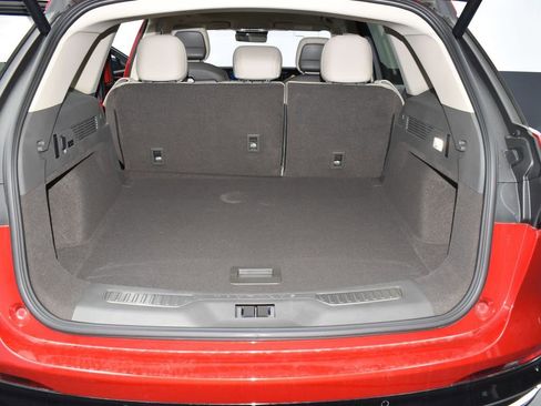 New 2025 Lincoln Nautilus Premier w/ Equipment Group 102A image 19